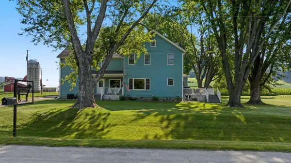 N3290 Russlan Coulee ROAD, La Crosse, WI 54601