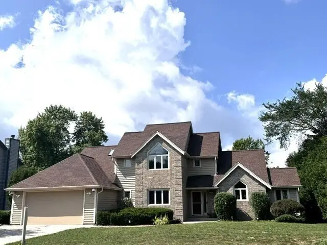 N53W14172 St Andrews DRIVE, Menomonee Falls, WI 53051 - #1