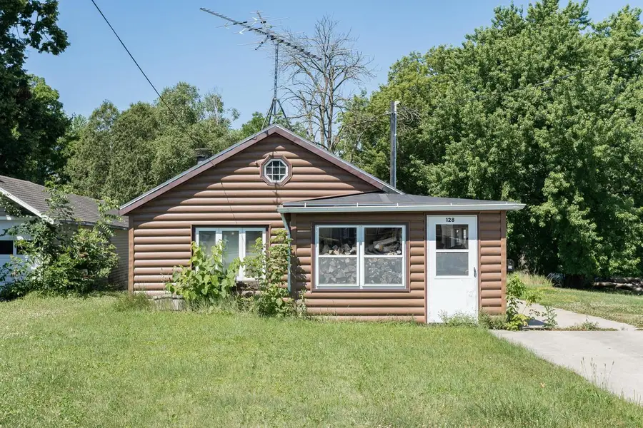128 S Nebraska STREET, Horicon, WI 53032 - #2