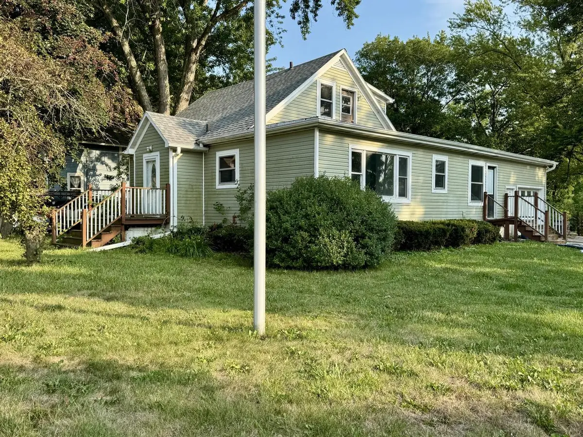 W3395 Us Highway 18, Helenville, WI 53137 - #1