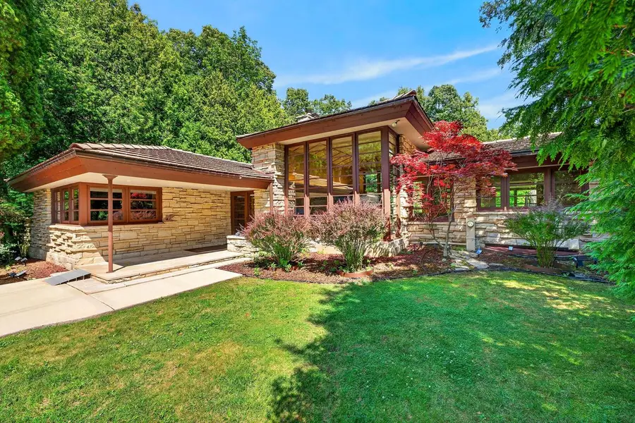 7030 N Lake DRIVE, Fox Point, WI 53217 - #2