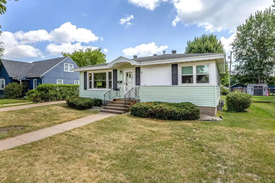2218 Weston STREET, La Crosse, WI 54601 - #2