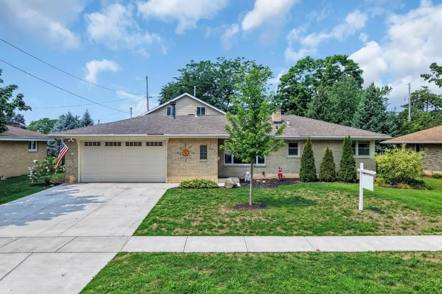 341 Dardis DRIVE, Burlington, WI 53105 - #2