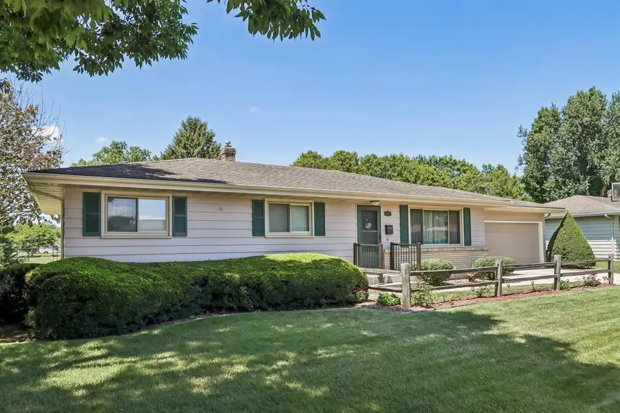 1005 N Sumac Drive, Janesville, WI 53545 - #2