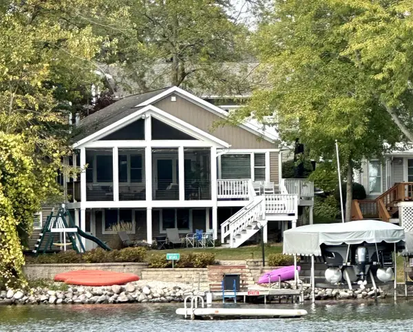 W5193 Sterlingworth COURT, Elkhorn, WI 53121