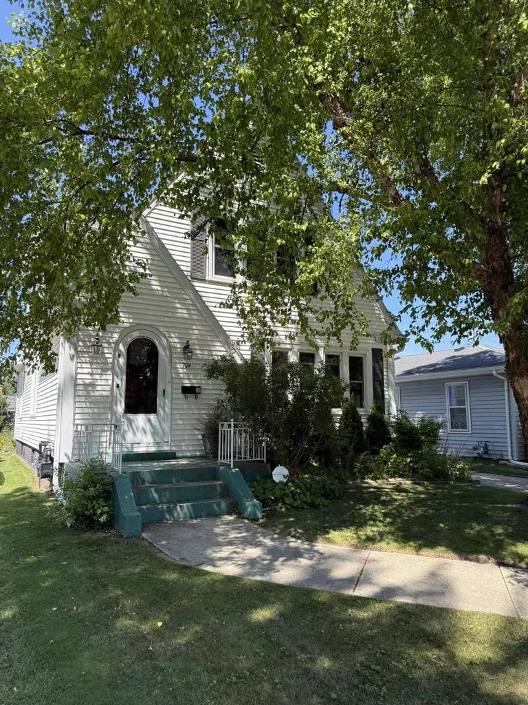 704 William STREET, Racine, WI 53402 - #1