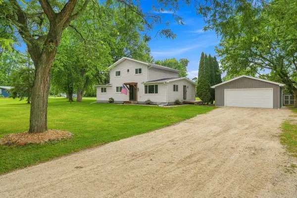 W7457 Lincoln ROAD, Van Dyne, WI 54979