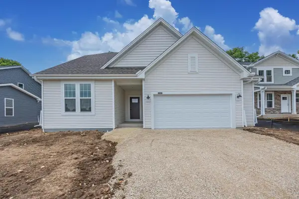 1141 Mount Vernon DRIVE, Hartford, WI 53027