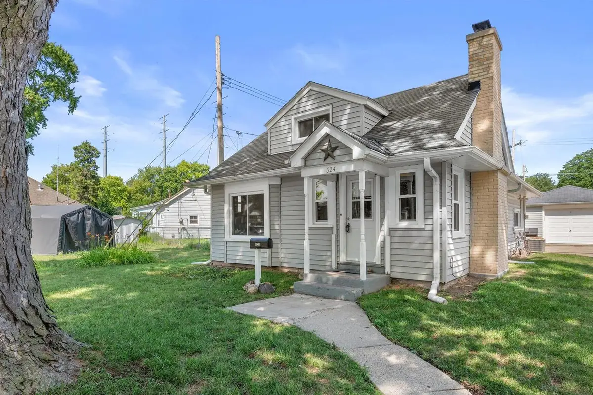 624 S 105th STREET, West Allis, WI 53214 - #1