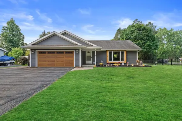 26423 S Wind Lake ROAD, Wind Lake, WI 53185