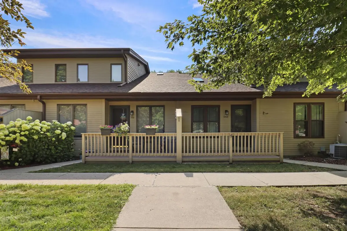 3809 Wyoming WAY, Racine, WI 53404 - #1