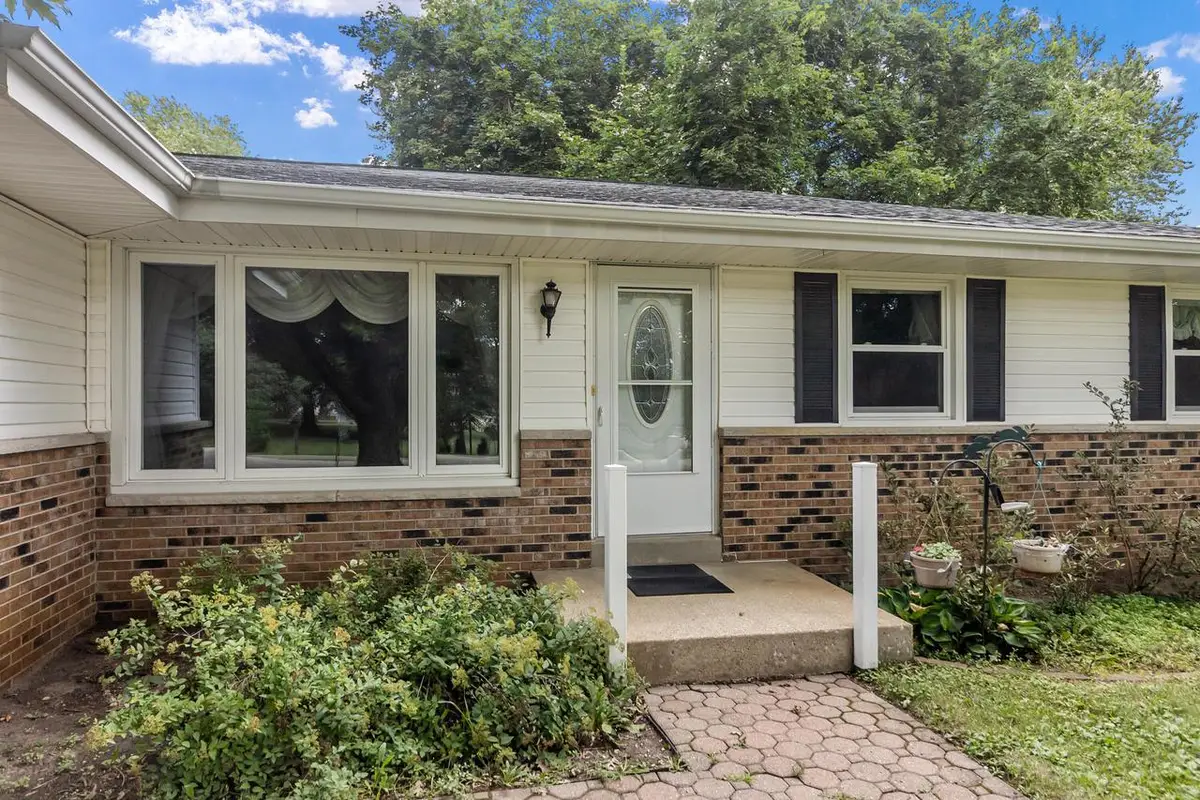 N7694 Rendell DRIVE, Elkhorn, WI 53121 - #1