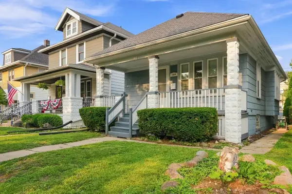 1564 S 77th STREET, West Allis, WI 53214