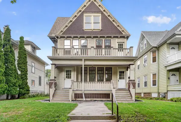 2951 N Farwell AVENUE #2953, Milwaukee, WI 53211