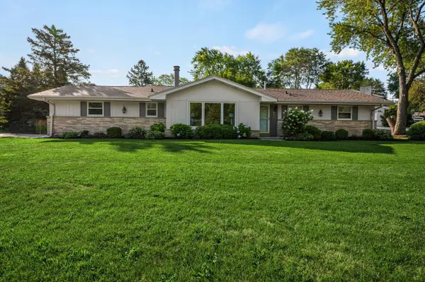 3440 Sleepy Hollow LANE, Brookfield, WI 53005