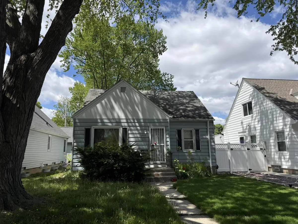 3809 N 58th BOULEVARD, Milwaukee, WI 53216 - #1
