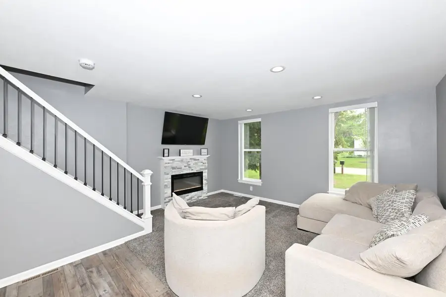 105 Roberts ROAD, Dousman, WI 53118 - #2