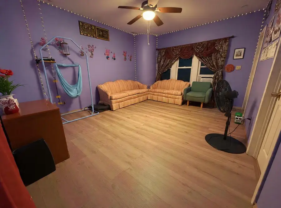 1823 W Kerney PLACE #1823A, Milwaukee, WI 53215 - #2