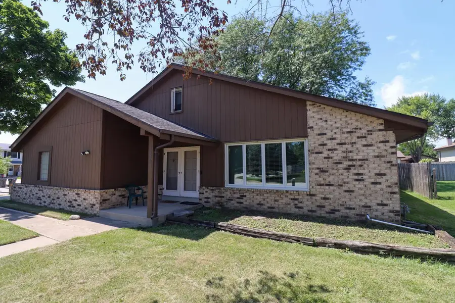 1432 Renee DRIVE, Racine, WI 53406 - #2