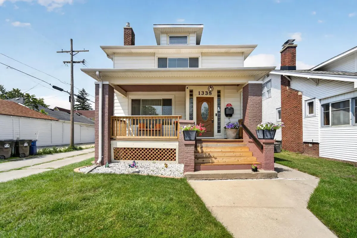 1338 Quincy AVENUE, Racine, WI 53405 - #1