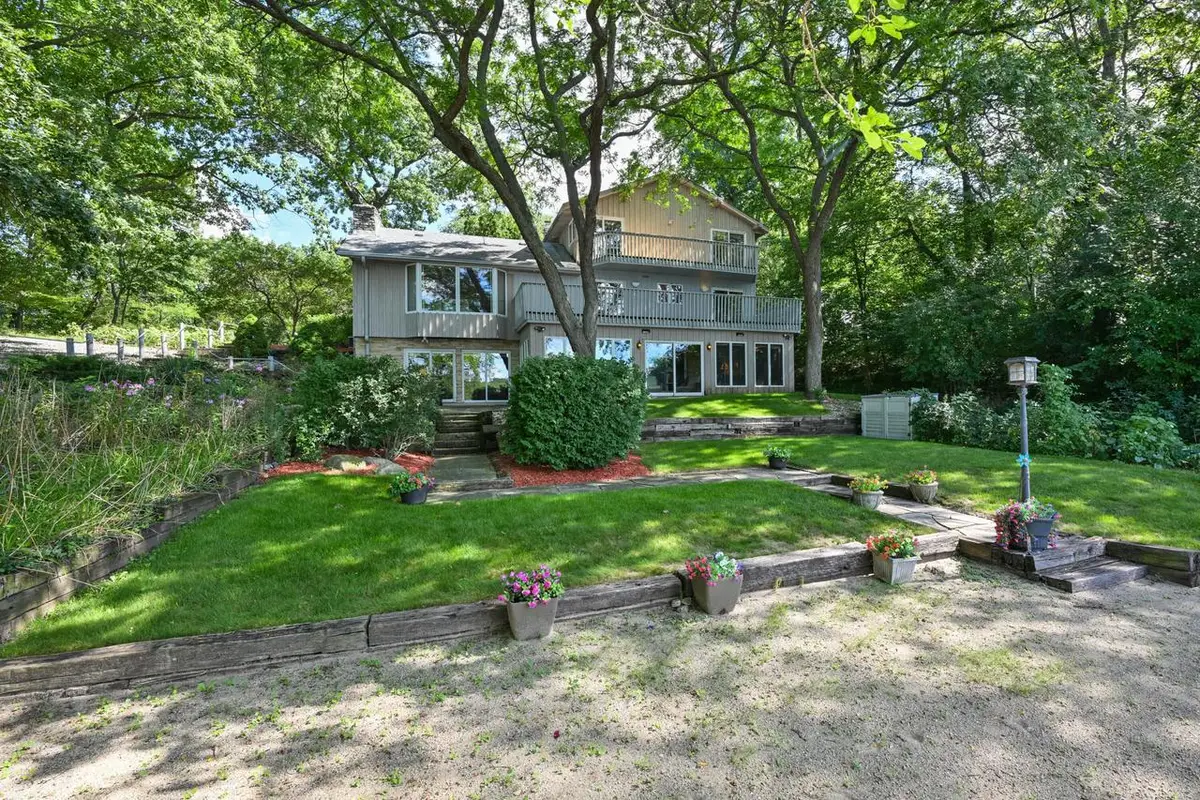 N9491 Island DRIVE, Mukwonago, WI 53149 - #1