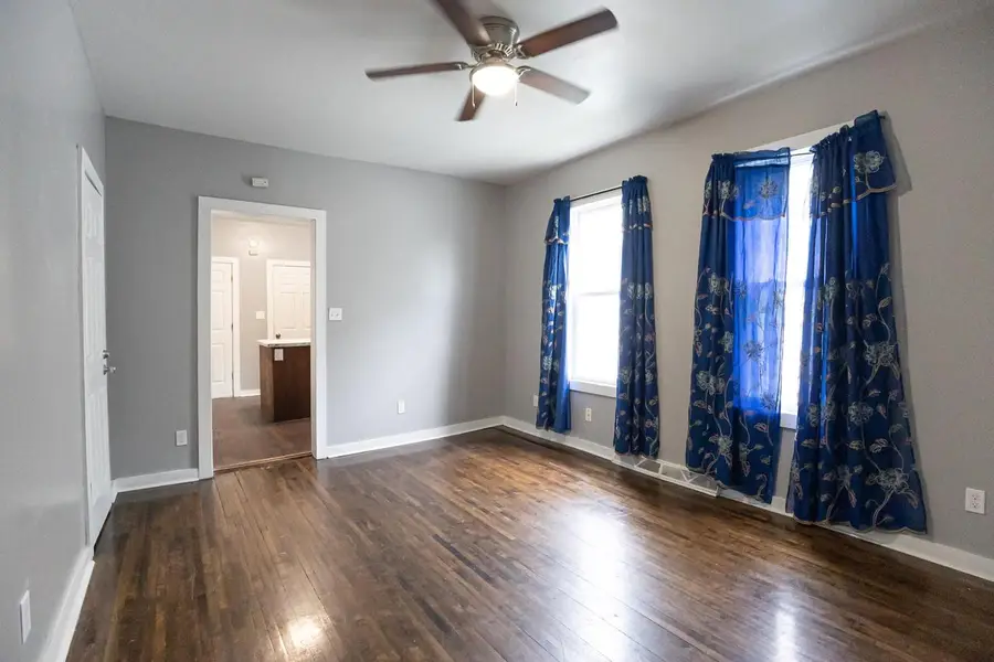 1554 W Chambers STREET, Milwaukee, WI 53206 - #3
