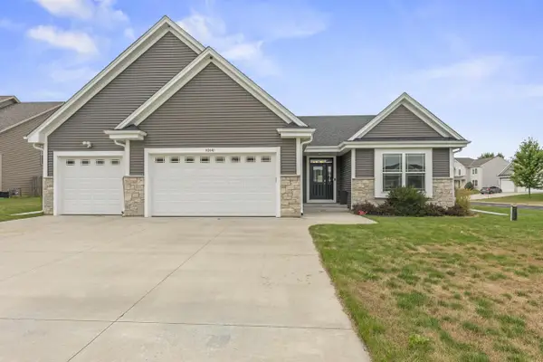N8041 Preserve Park DRIVE, Ixonia, WI 53036