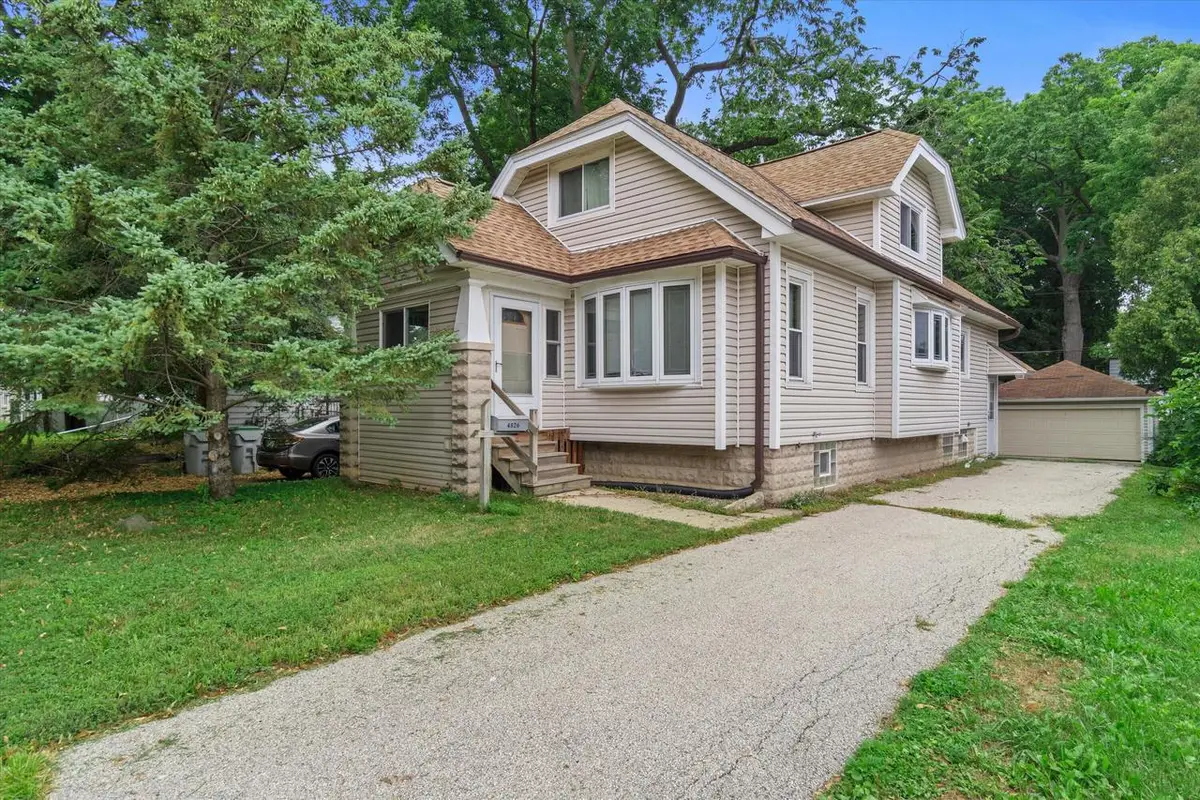 4826 N 70th STREET, Milwaukee, WI 53218 - #1