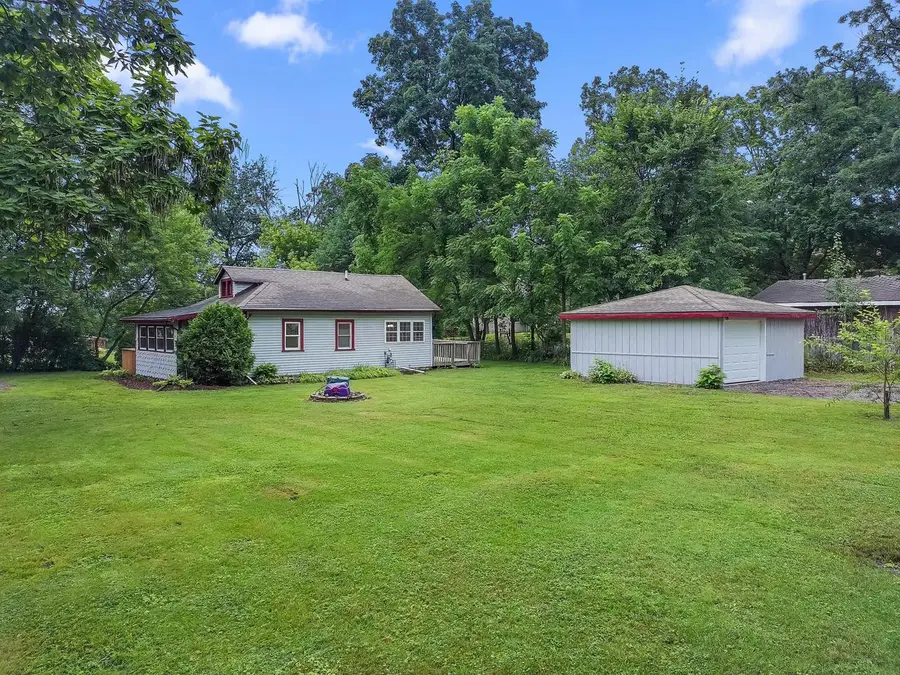 W1096 Crocus ROAD, Genoa City, WI 53128 - #3