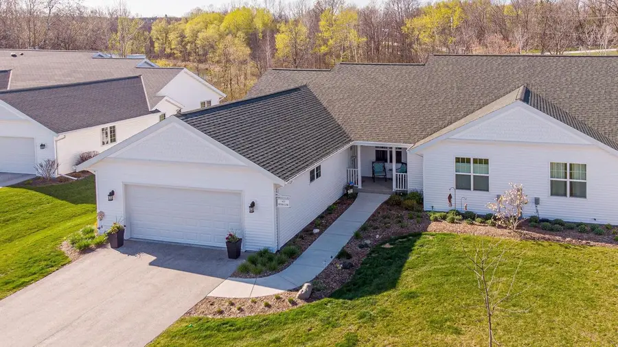 615 Otto LANE, Elkhart Lake, WI 53020 - #2