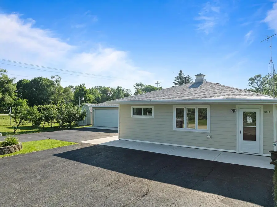N3358 Hawthorn ROAD, Lake Geneva, WI 53147 - #2