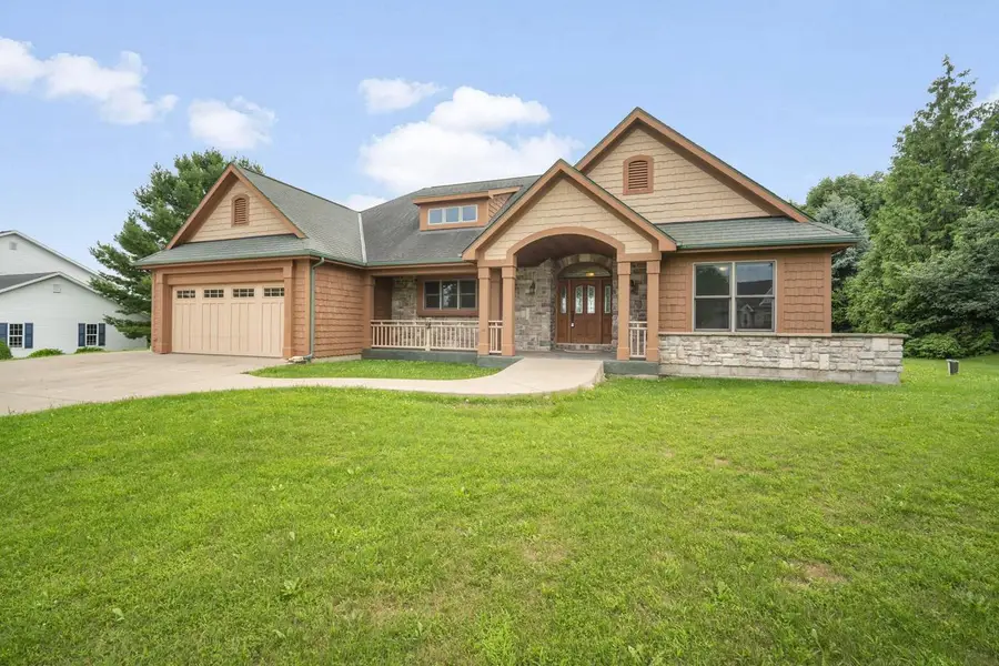 W2261 E Oak Ridge DRIVE, Oconomowoc, WI 53066 - #3