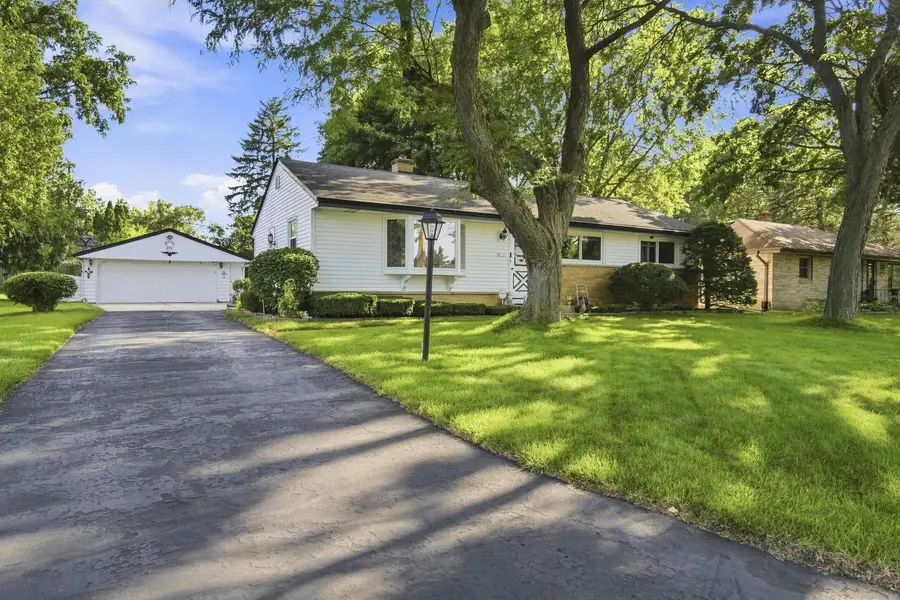 5805 W Fountain AVENUE, Milwaukee, WI 53223 - #2