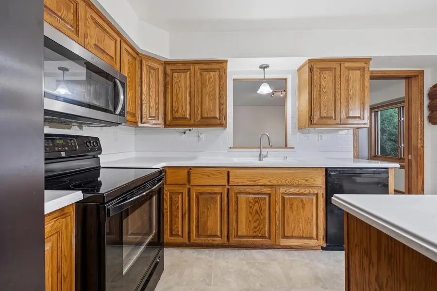 9425 W Harrison AVENUE, West Allis, WI 53227 - #3