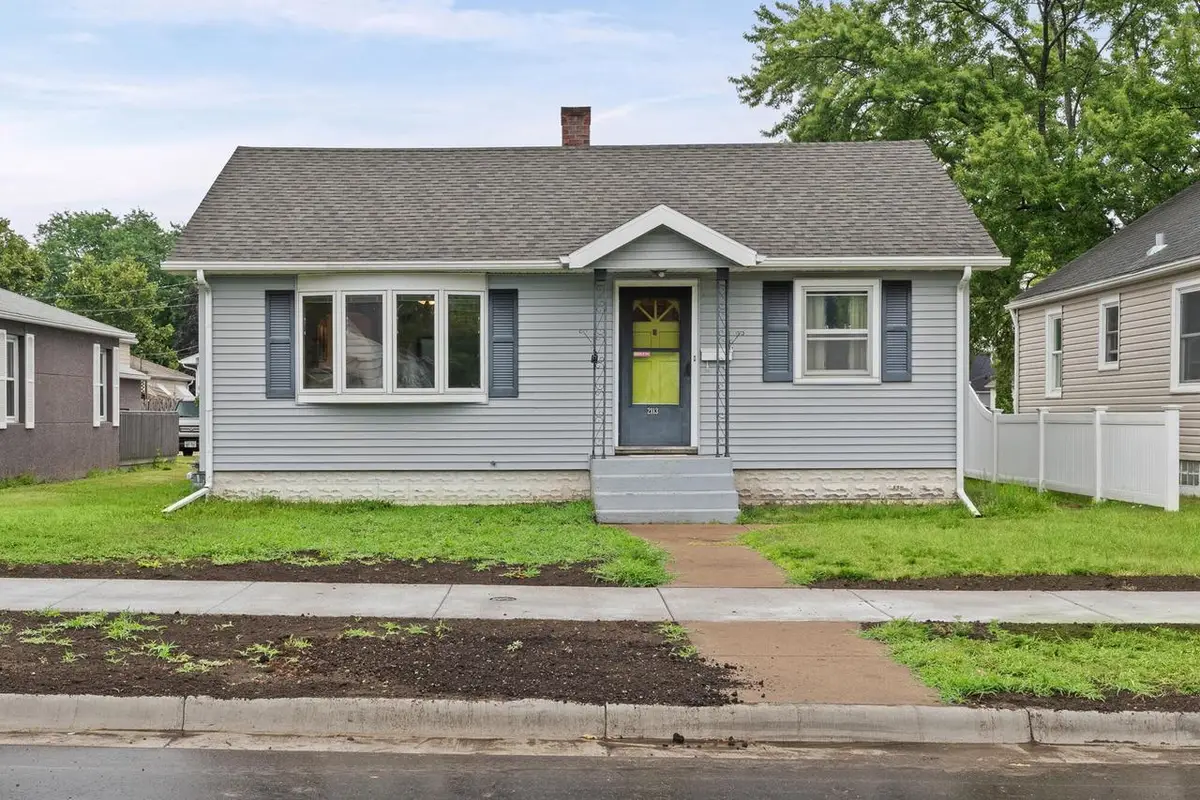 2113 16th STREET S, La Crosse, WI 54601 - #1
