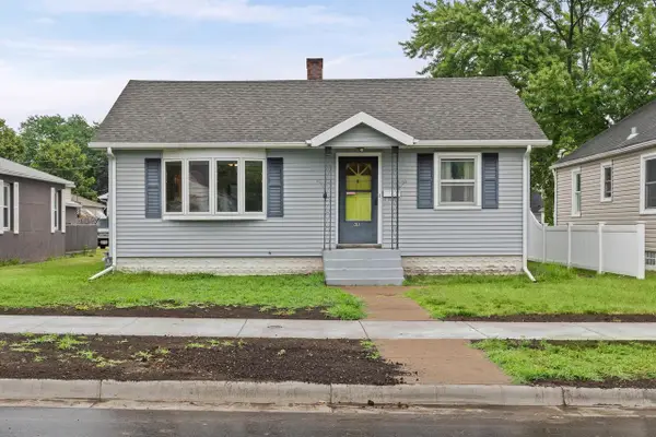 2113 16th STREET S, La Crosse, WI 54601