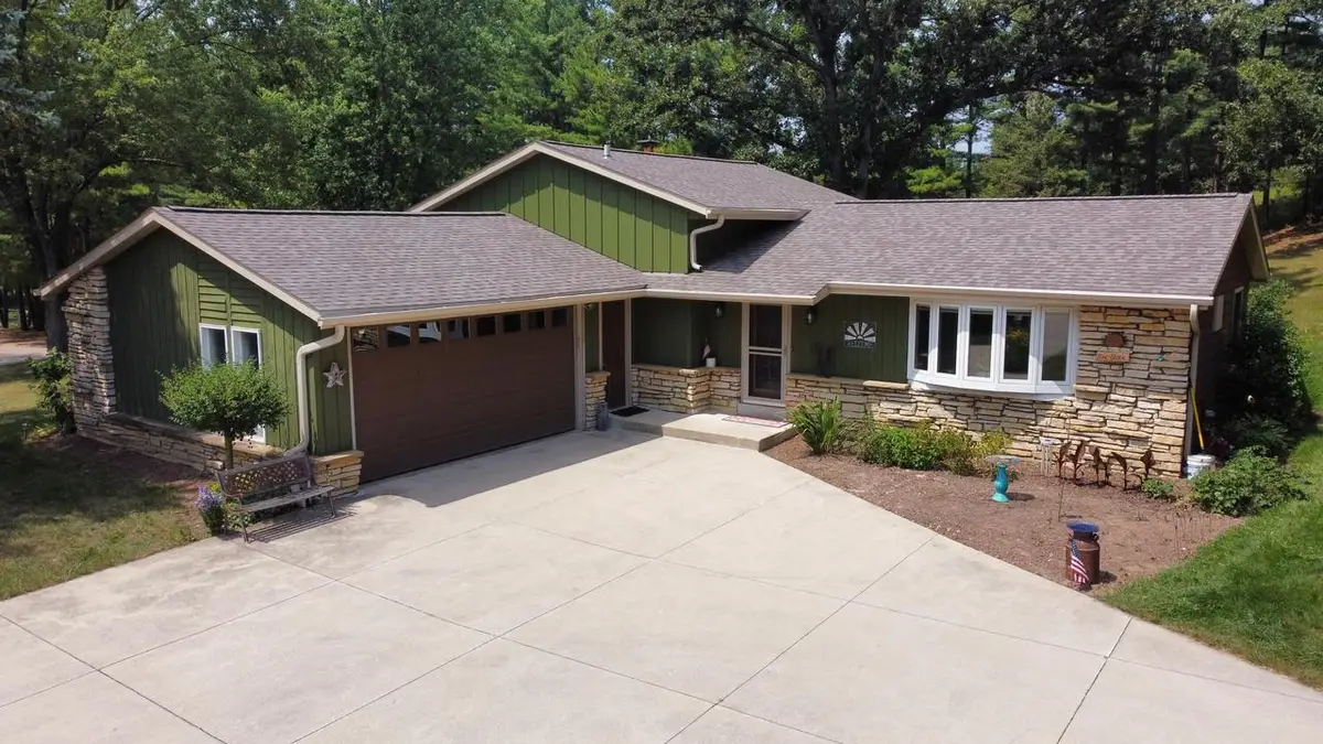 967 State Highway 83, Hartford, WI 53027 - #1