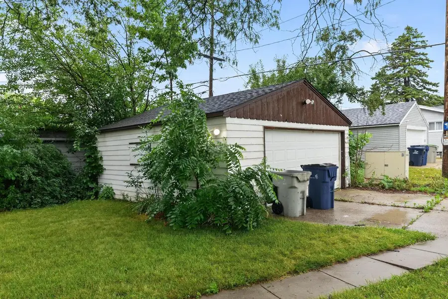 8000 W Mill ROAD, Milwaukee, WI 53218 - #3