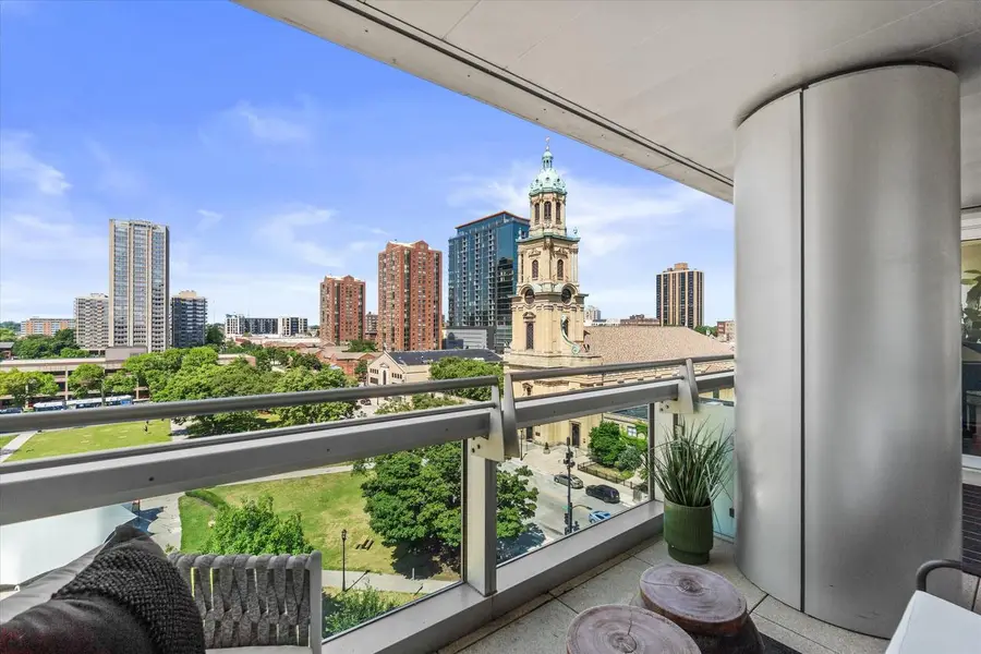 545 E Wells STREET #802, Milwaukee, WI 53202 - #3