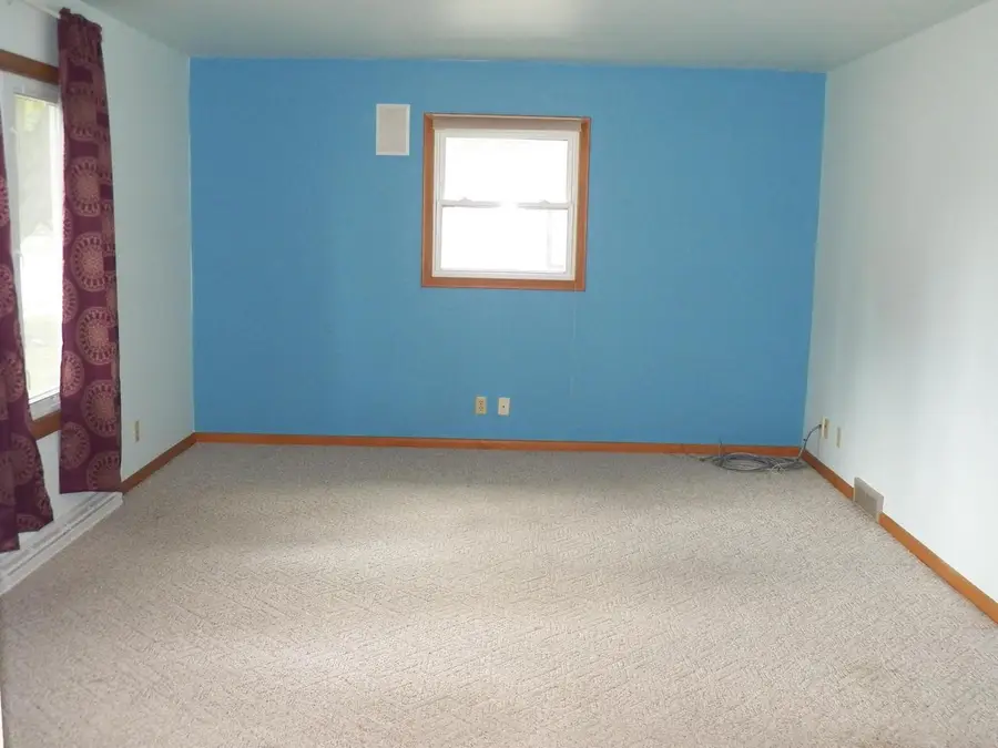 722 S 31 STREET, Manitowoc, WI 54220 - #3