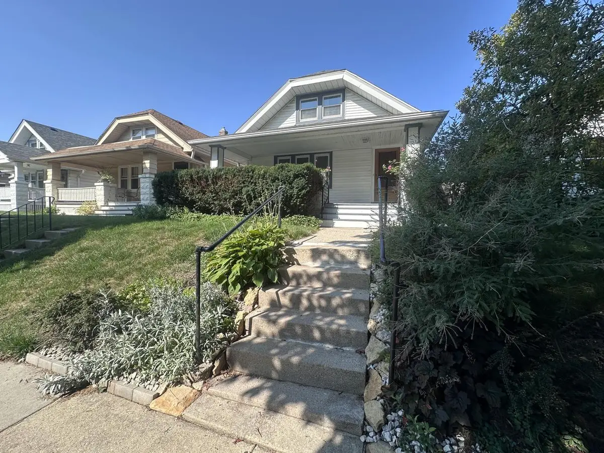 3459 N Bremen STREET, Milwaukee, WI 53212 - #1