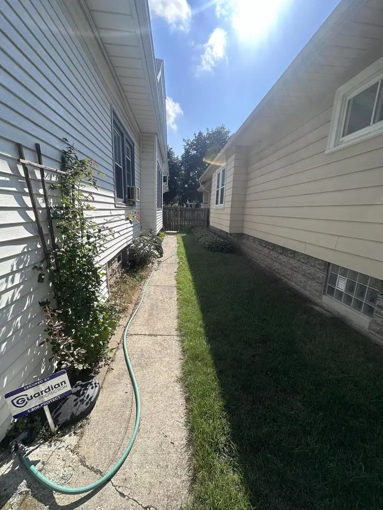 3459 N Bremen STREET, Milwaukee, WI 53212 - #3