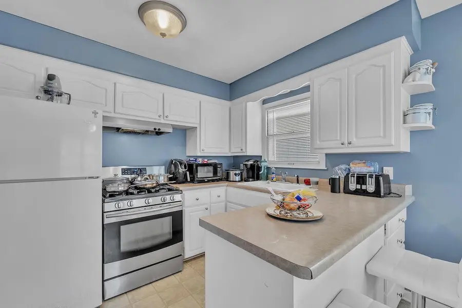 4960 N 73rd STREET, Milwaukee, WI 53218 - #3