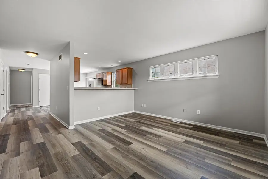 1246 Lombardi WAY, Waukesha, WI 53186 - #2