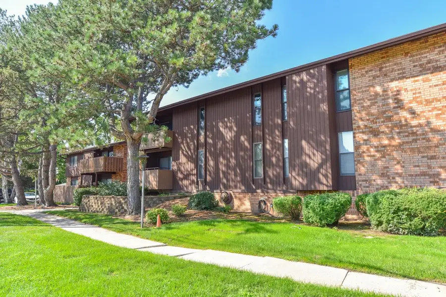 7001 N Green Bay AVENUE #C, Glendale, WI 53209 - #3