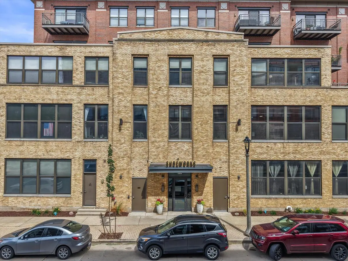 1924 N Hubbard STREET #203, Milwaukee, WI 53212 - #1
