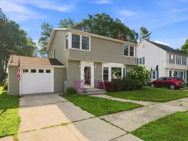 2815 School STREET, Two Rivers, WI 54241
