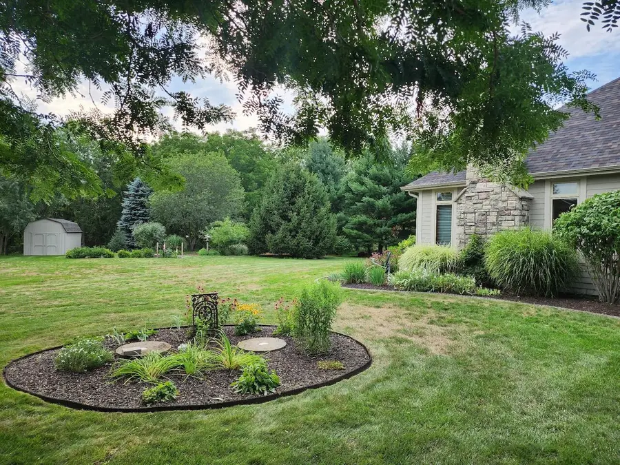 W383N8625 Blue River PASS, Oconomowoc, WI 53066 - #2