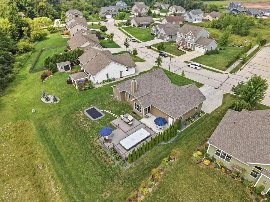 335 Deer Meadow DRIVE, Fredonia, WI 53021 - #2