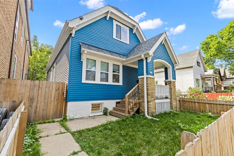 1131 S 17th STREET, Milwaukee, WI 53204 - #2